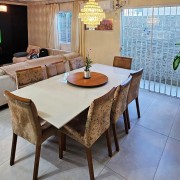 Casa 3 quartos em Bombas - casa-bombas-mesa-jantar